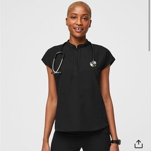 Figs Black scrub set- small top/MP pants